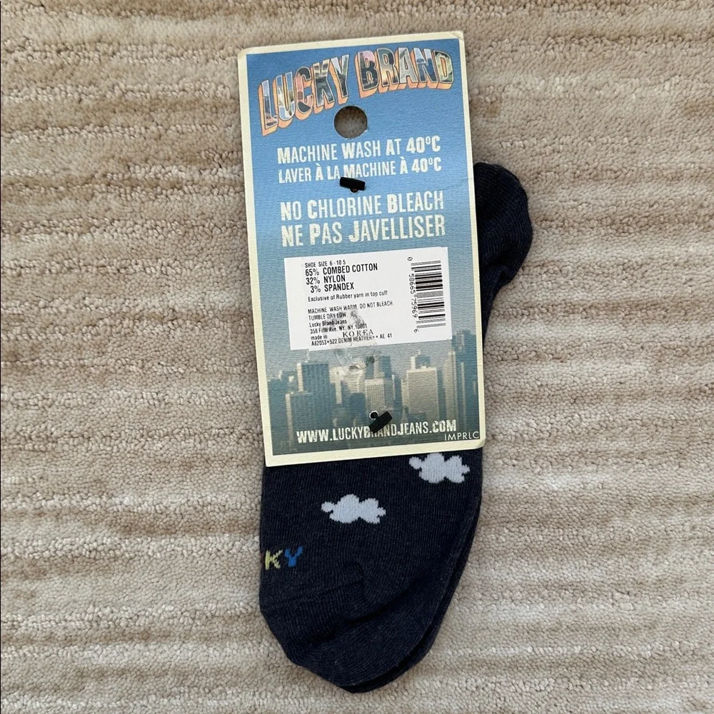 NWT 2 Pairs of Lucky Brand Walking on a Cloud Socks Black Blue Pair with Clouds